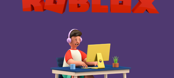 chłopiec przy komputerze napis nad nim roblox